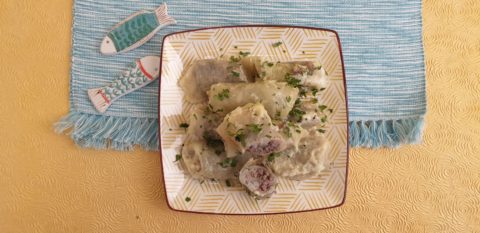 présentation plat chou farcies à la sauce citronnée