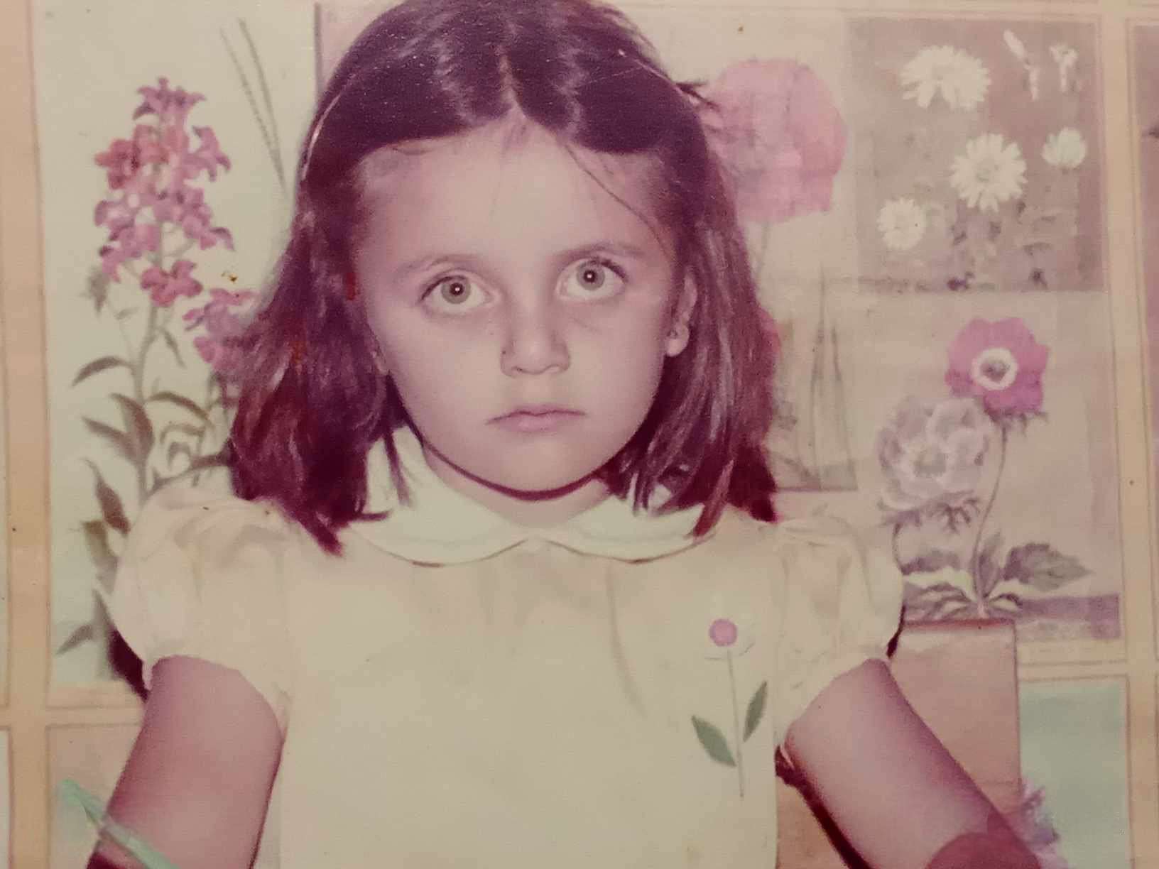 Maria enfant, à l'époque de l'école, en Crète