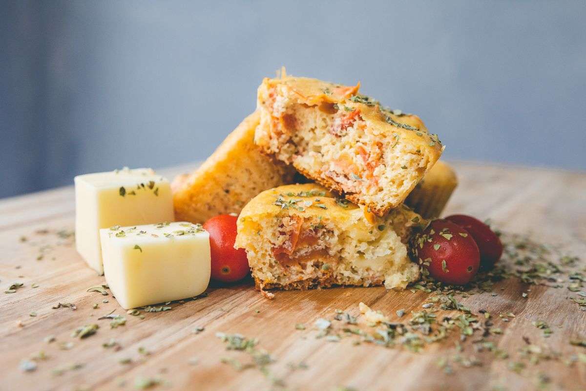 Cake pops sales a la feta - l'apero grec ludique 1 Cake pops sales a la feta et tomates sechees, bouchees d'apero grecques