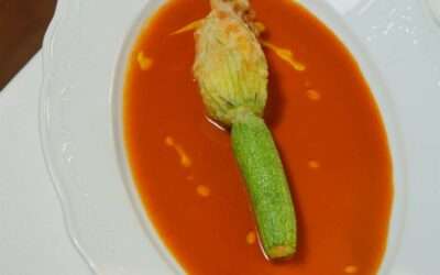 Fleurs de courgette farcies au riz (kolokithoanthi gemisti)