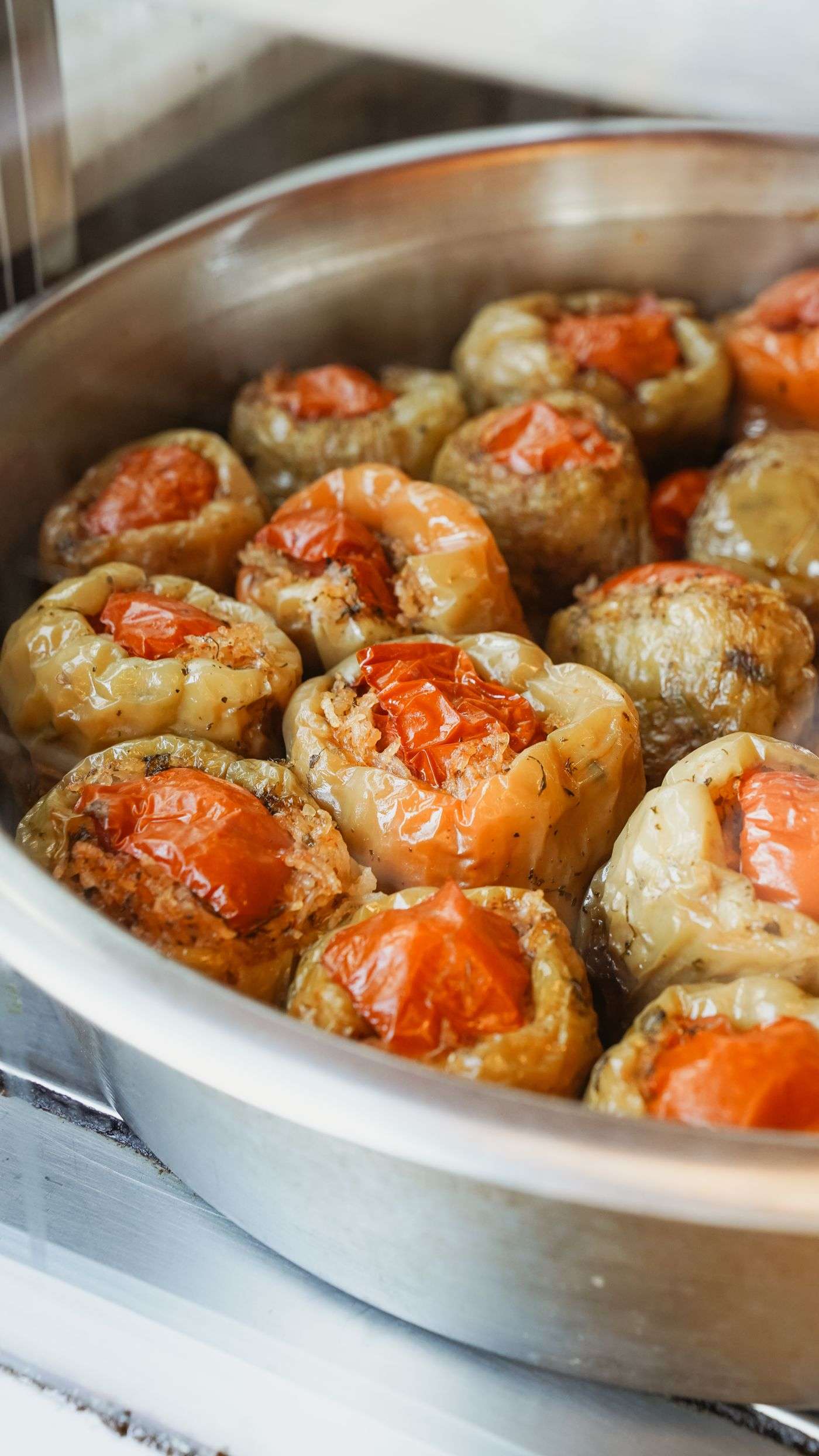 Legumes farcis a la feta - gemista grec au four 1 Legumes farcis a la feta gemista, poivrons et tomates farcis au riz cuits au four