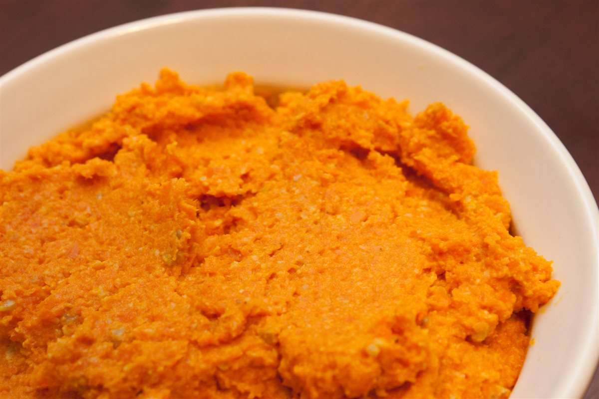 Tartinade de fromage frais aux carottes râpées, apéritif crétois